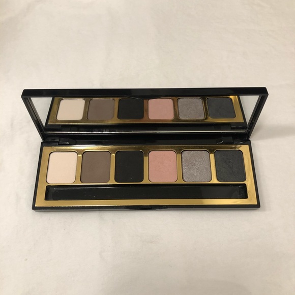 COPY - Bobbi Brown Day to Night Cool Eye Palette. - Picture 4 of 4